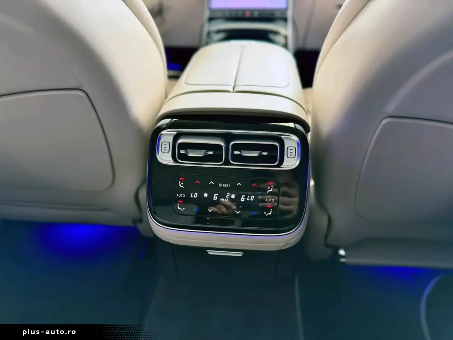 Mercedes-Benz S