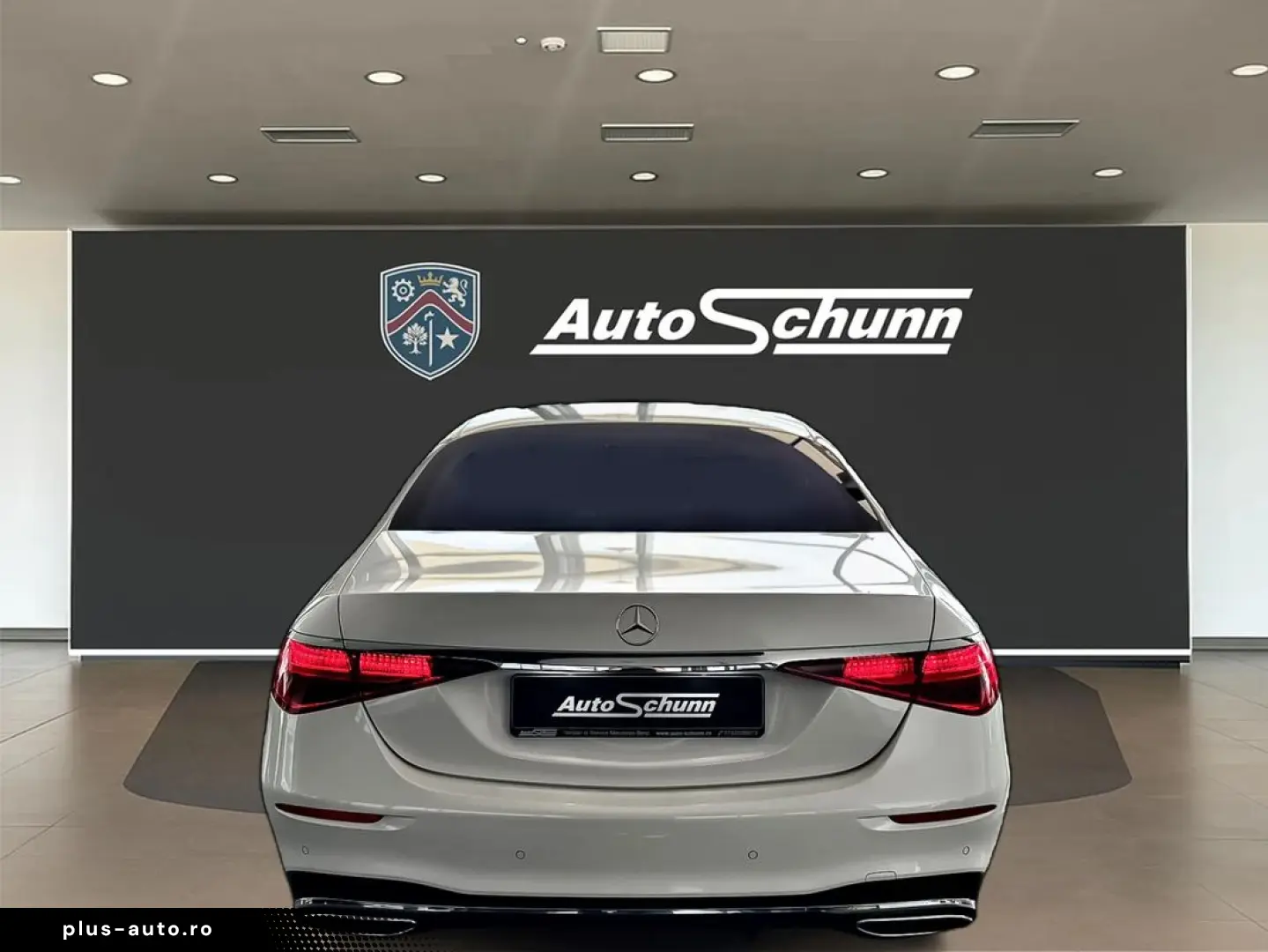 Mercedes-Benz S