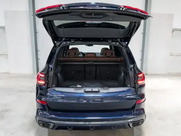 BMW X5 xDrive45e BLACK LINE