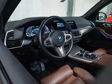 BMW X5 xDrive45e BLACK LINE