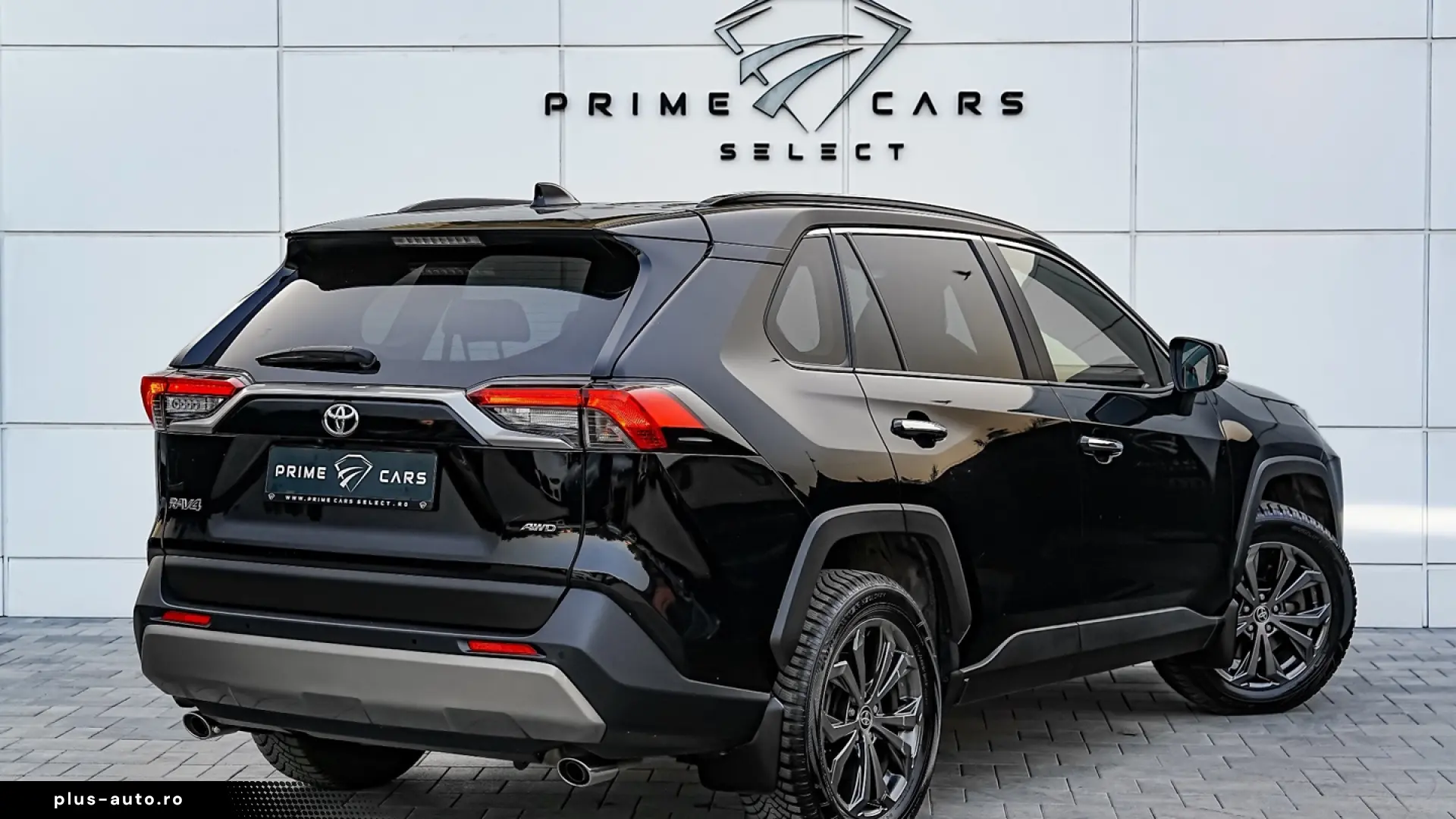 Toyota RAV4 2.0P CVT AWD Luxury