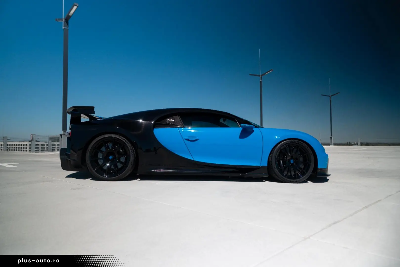 BUGATTI PUR SPORT 1 of 60   AGILE BLUE & BLACK CARBON