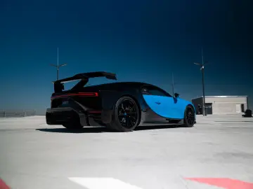 BUGATTI PUR SPORT 1 of 60   AGILE BLUE & BLACK CARBON