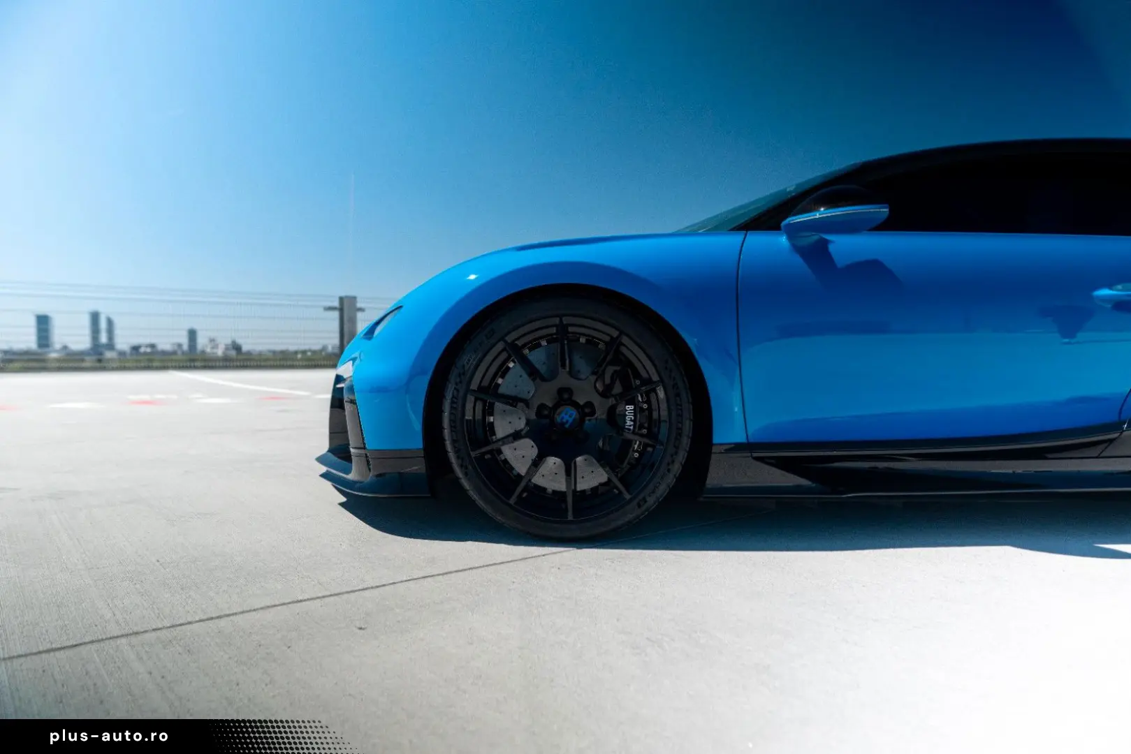 BUGATTI PUR SPORT 1 of 60   AGILE BLUE & BLACK CARBON