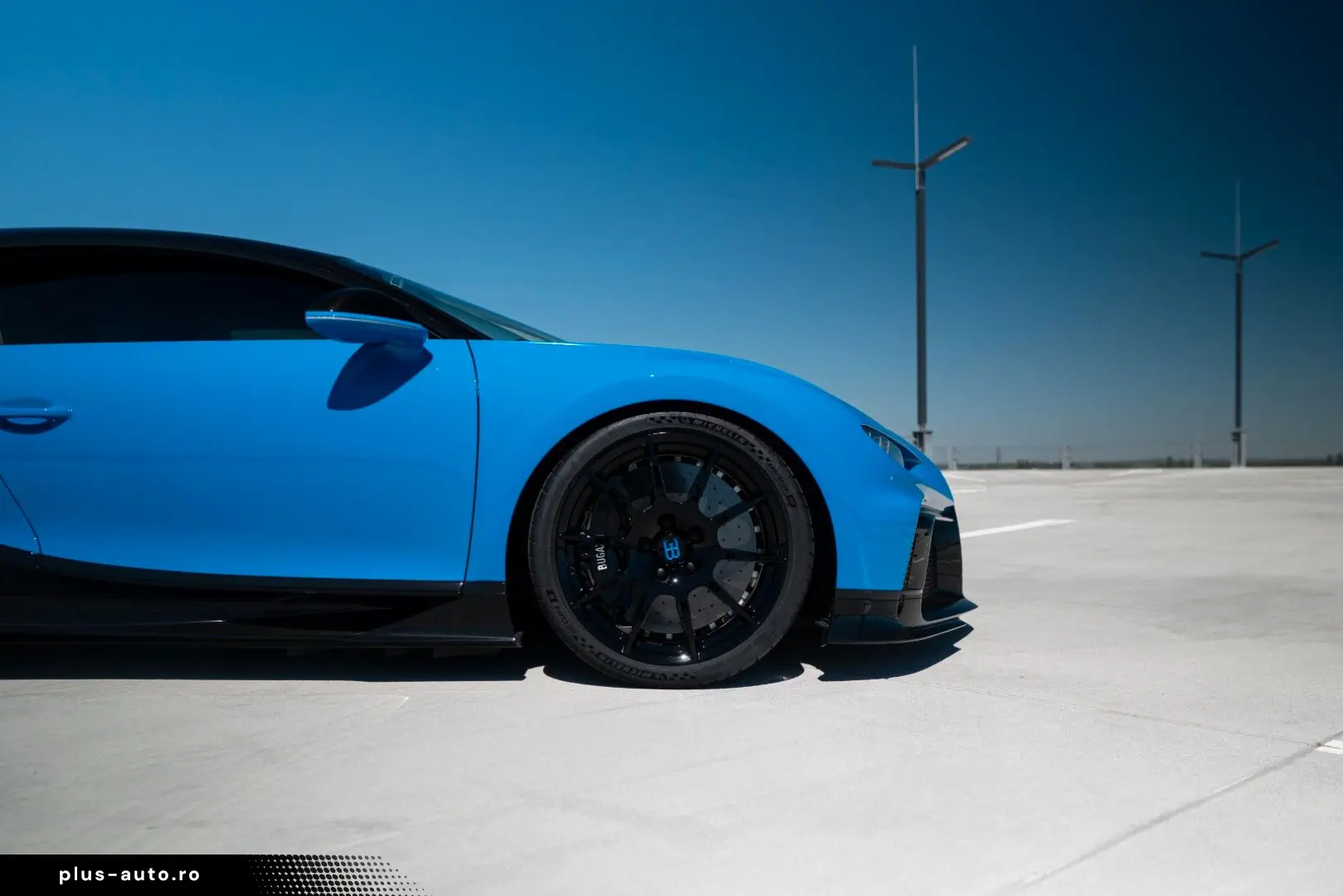 BUGATTI PUR SPORT 1 of 60   AGILE BLUE & BLACK CARBON