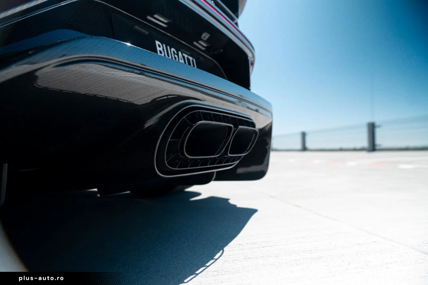 BUGATTI PUR SPORT 1 of 60   AGILE BLUE & BLACK CARBON