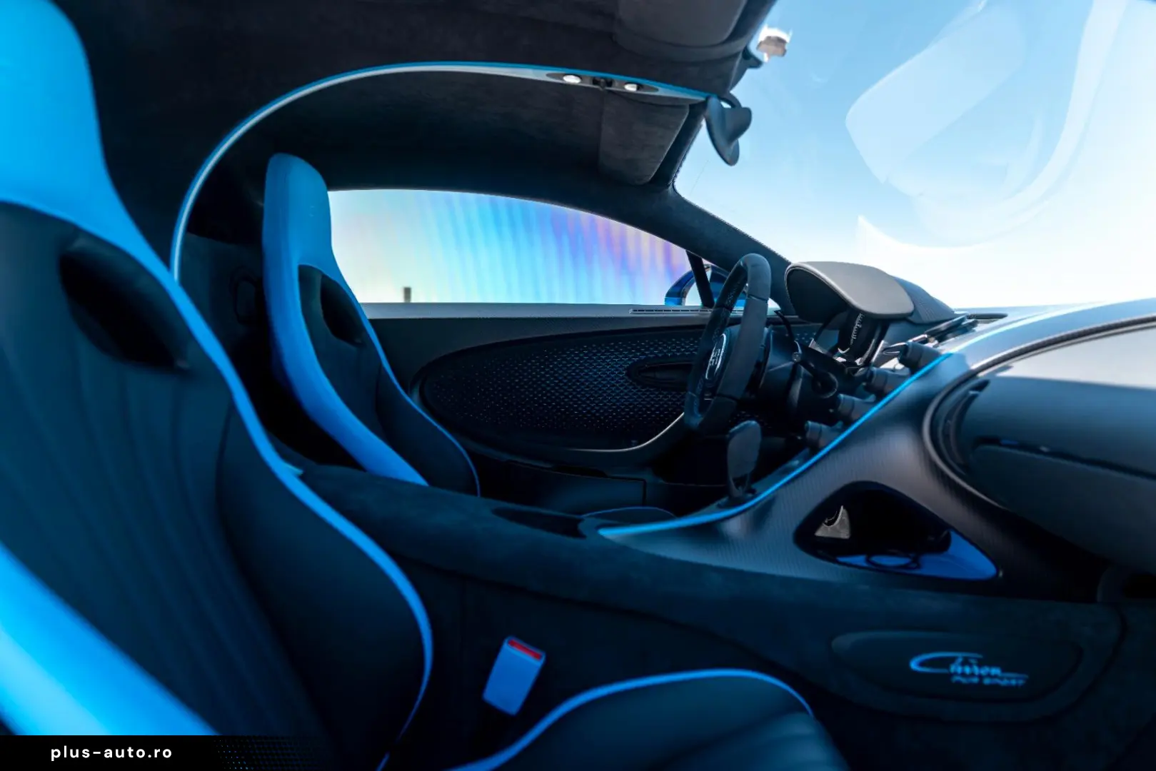 BUGATTI PUR SPORT 1 of 60   AGILE BLUE & BLACK CARBON
