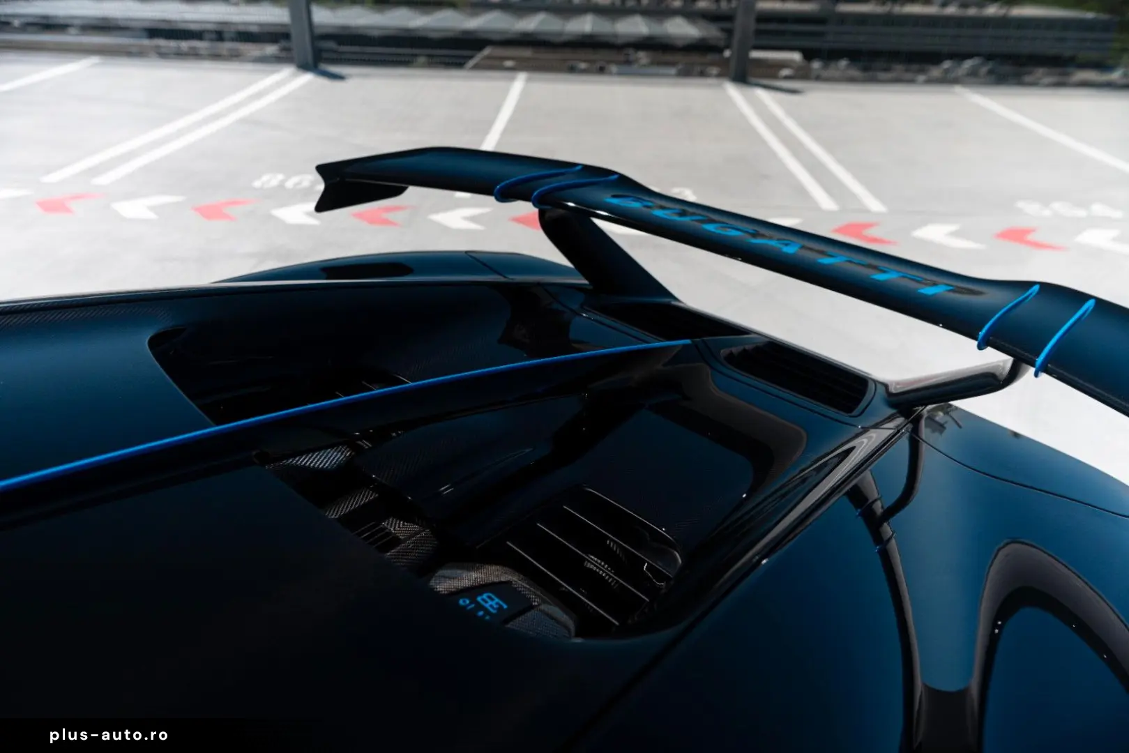 BUGATTI PUR SPORT 1 of 60   AGILE BLUE & BLACK CARBON
