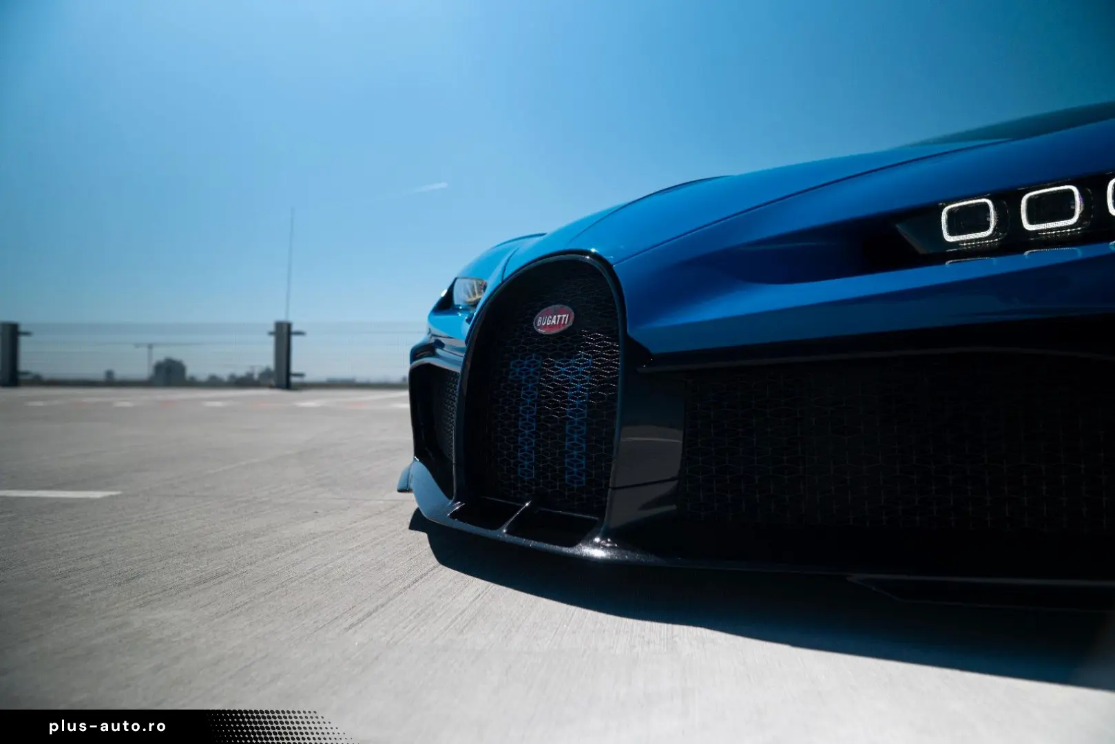 BUGATTI PUR SPORT 1 of 60   AGILE BLUE & BLACK CARBON