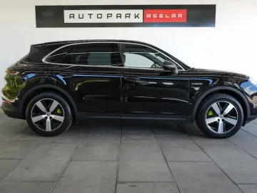 PORSCHE Cayenne E-Hybrid Massage Sitzklima InnoDrive 14W
