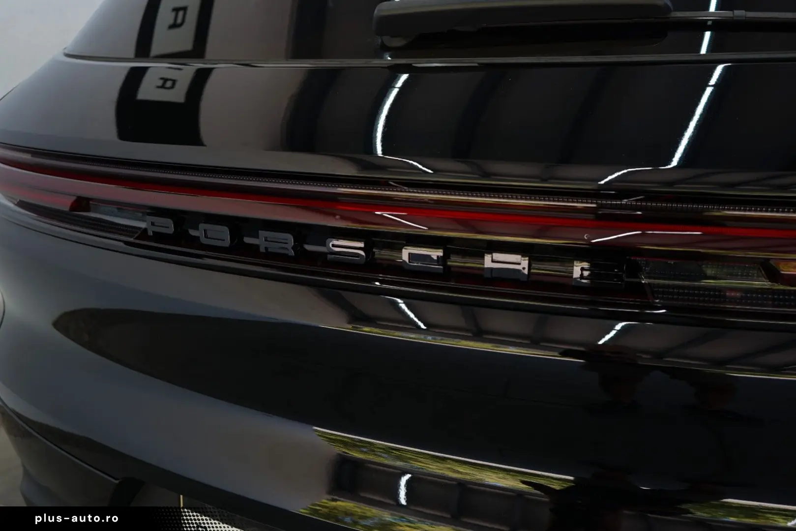 PORSCHE Cayenne E-Hybrid Massage Sitzklima InnoDrive 14W
