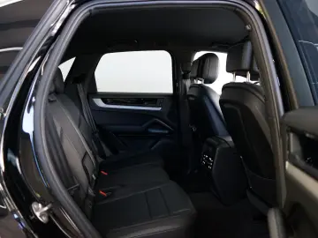 PORSCHE Cayenne E-Hybrid Massage Sitzklima InnoDrive 14W