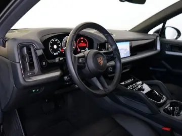 PORSCHE Cayenne E-Hybrid Massage Sitzklima InnoDrive 14W