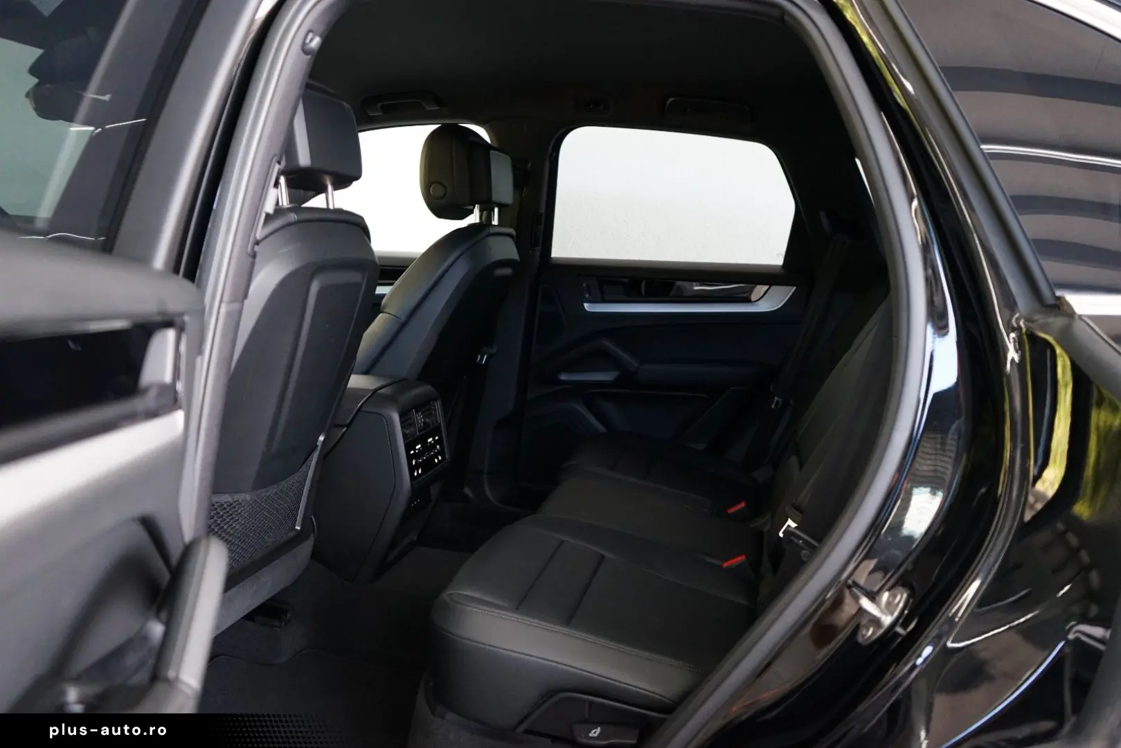 PORSCHE Cayenne E-Hybrid Massage Sitzklima InnoDrive 14W