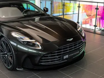 ASTON MARTIN DB12 4.0 V8