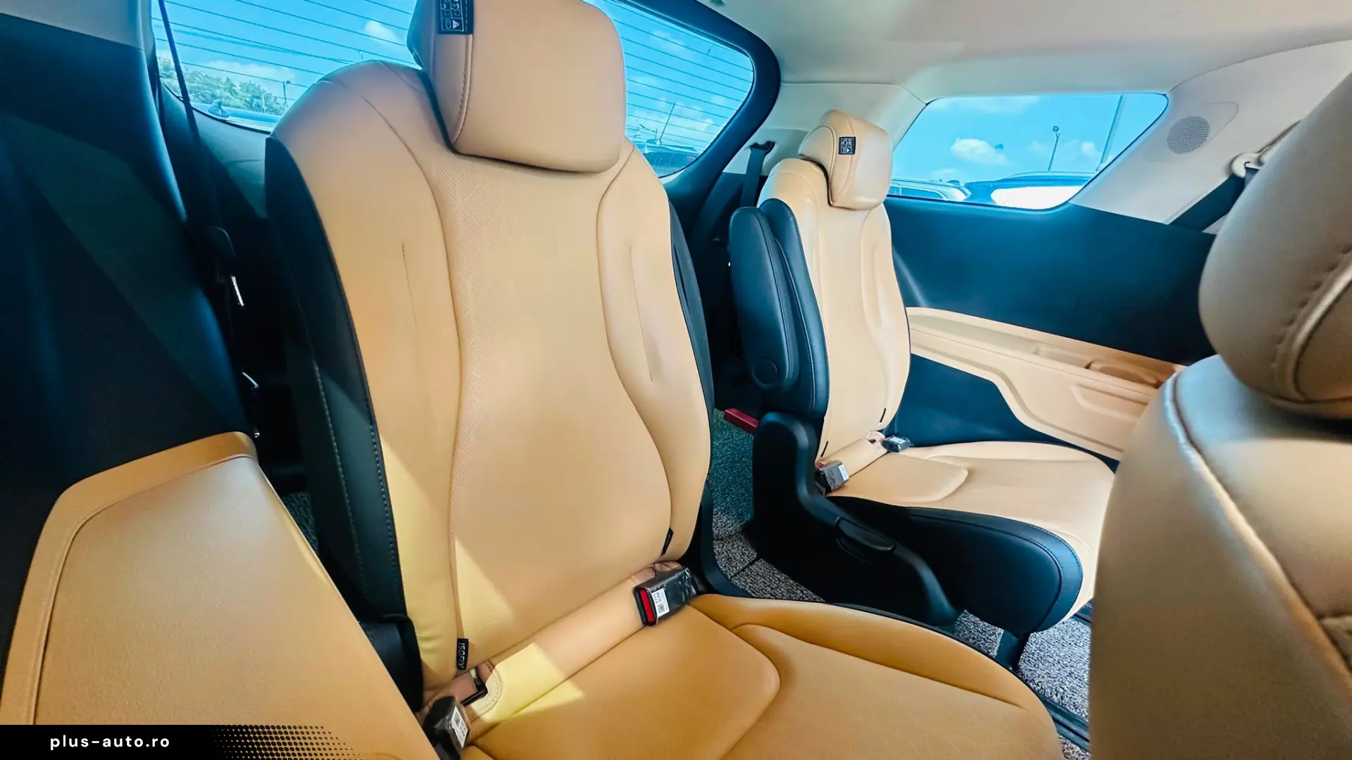Kia carnival Prestige 2.2d 8DCT 9 locuri