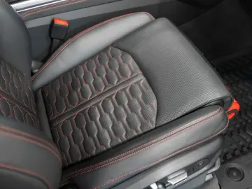 🔥 Audi RS Q8 mHEV Quattro Tiptronic 600 CP 🔥