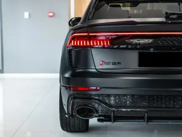 Audi RS Q8 quattro   B&O • Pano • 360  • Matrix LED • 600 CP