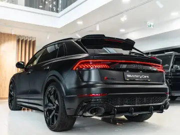 Audi RS Q8 quattro   B&O • Pano • 360  • Matrix LED • 600 CP