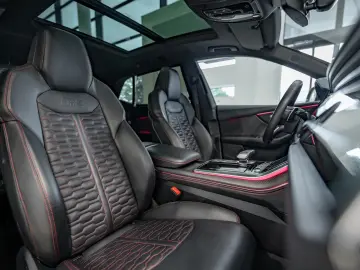 Audi RS Q8 quattro   B&O • Pano • 360  • Matrix LED • 600 CP