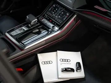 Audi RS Q8 quattro   B&O • Pano • 360  • Matrix LED • 600 CP