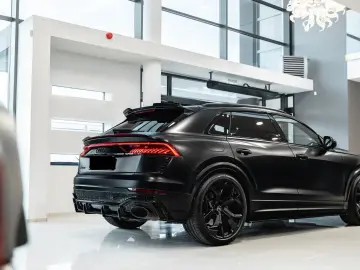 Audi RS Q8 quattro   B&O • Pano • 360  • Matrix LED • 600 CP