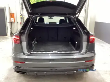 AUDI Q8 S line 50 TDI_ACC_Panoramic_HUD_AIR_Matrix_ACC