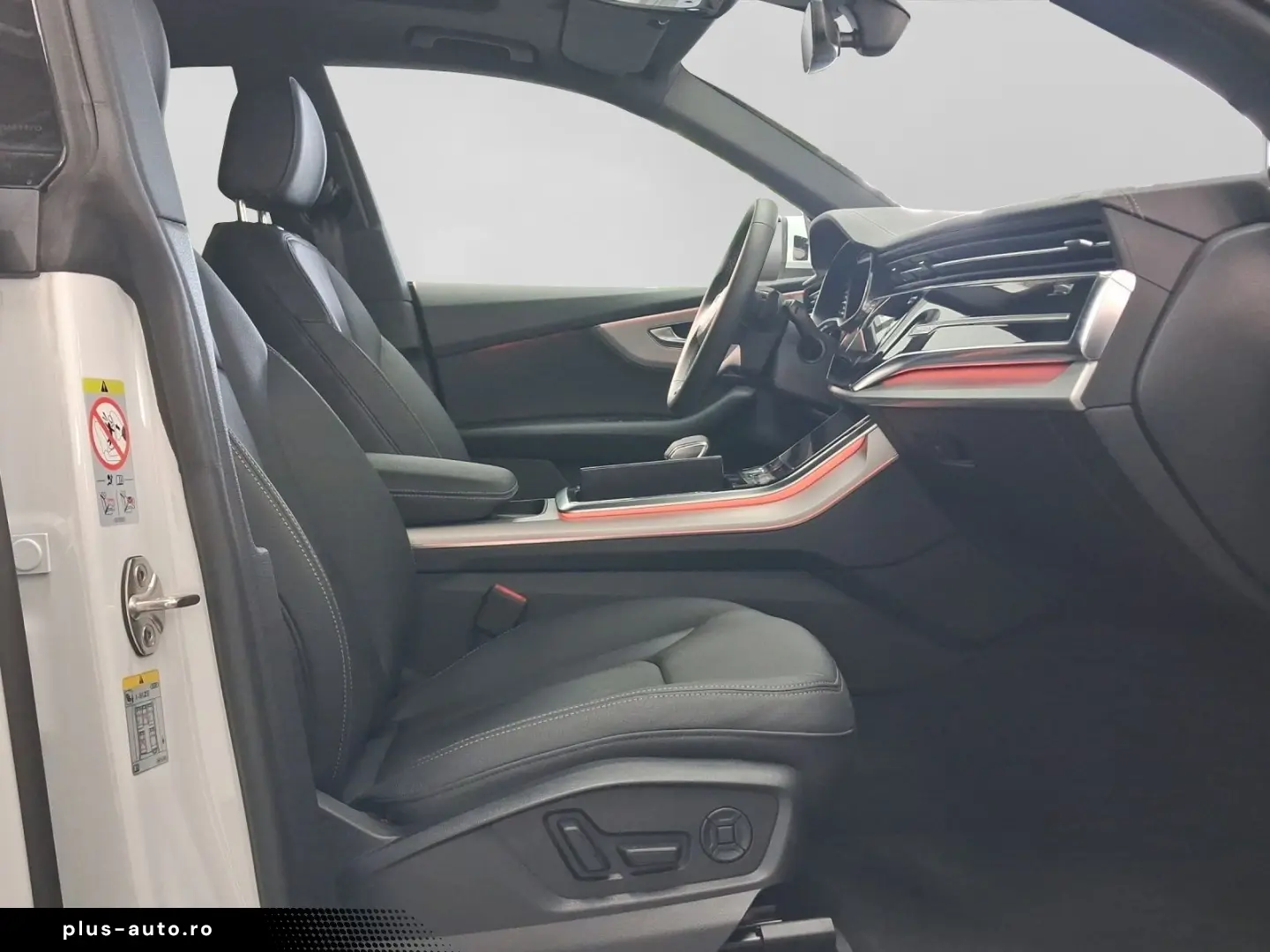 AUDI Q8 50 TDI Quattro_Panoramic_ACC_Matrix