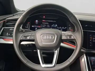 AUDI Q8 50 TDI Quattro_Panoramic_ACC_Matrix