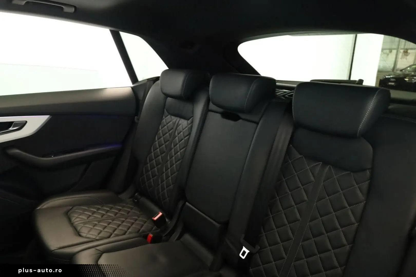 AUDI Q8 50 TDI Facelift S line_Matrix_Panoramic_ACC