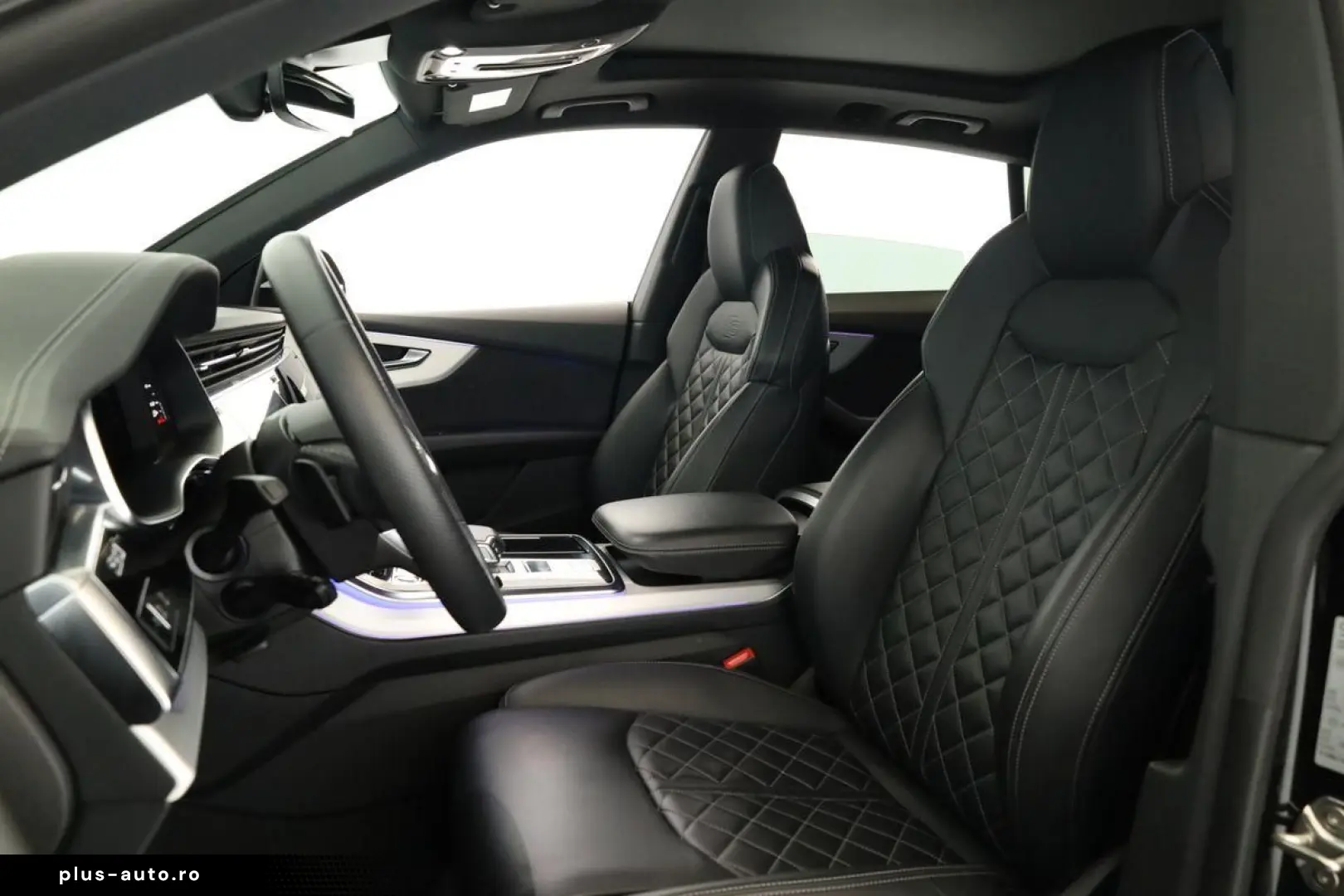 AUDI Q8 50 TDI Facelift S line_Matrix_Panoramic_ACC