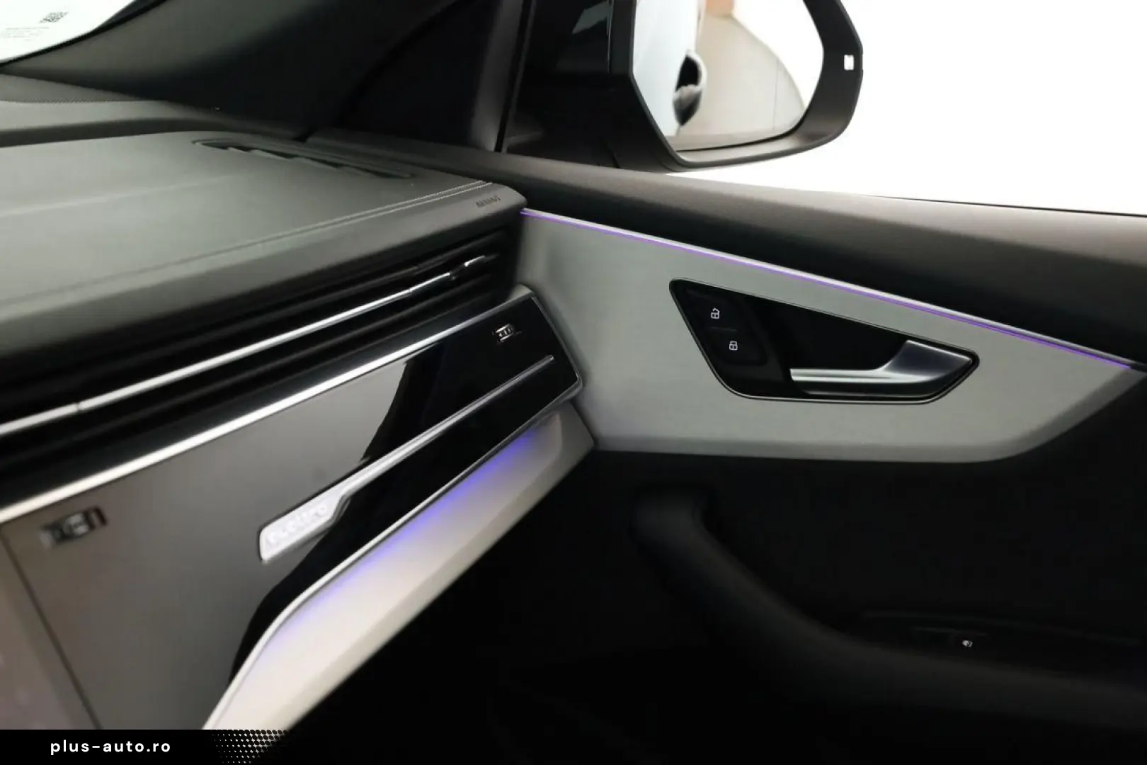 AUDI Q8 50 TDI Facelift S line_Matrix_Panoramic_ACC