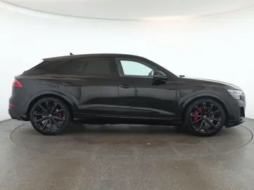 AUDI SQ8 TFSI Facelift_Matrix_Panoramic_B&O_ACC