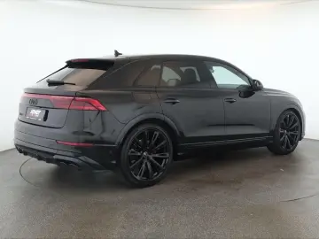 AUDI SQ8 TFSI Facelift_Matrix_Panoramic_B&O_ACC