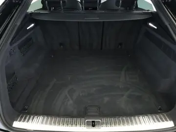 AUDI SQ8 TFSI Facelift_Matrix_Panoramic_B&O_ACC