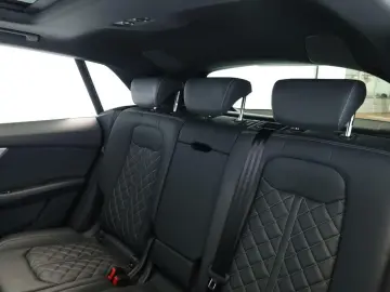 AUDI SQ8 TFSI Facelift_Matrix_Panoramic_B&O_ACC