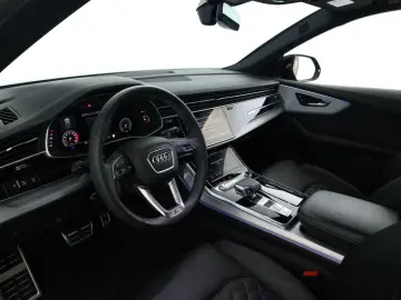 AUDI SQ8 TFSI Facelift_Matrix_Panoramic_B&O_ACC