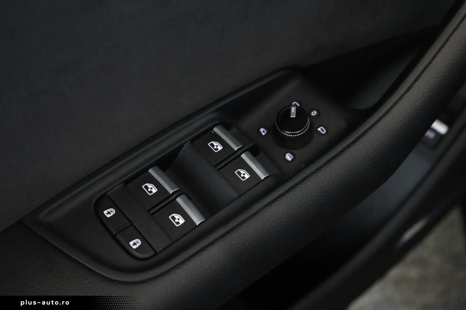 AUDI SQ8 TFSI Facelift_Matrix_Panoramic_B&O_ACC