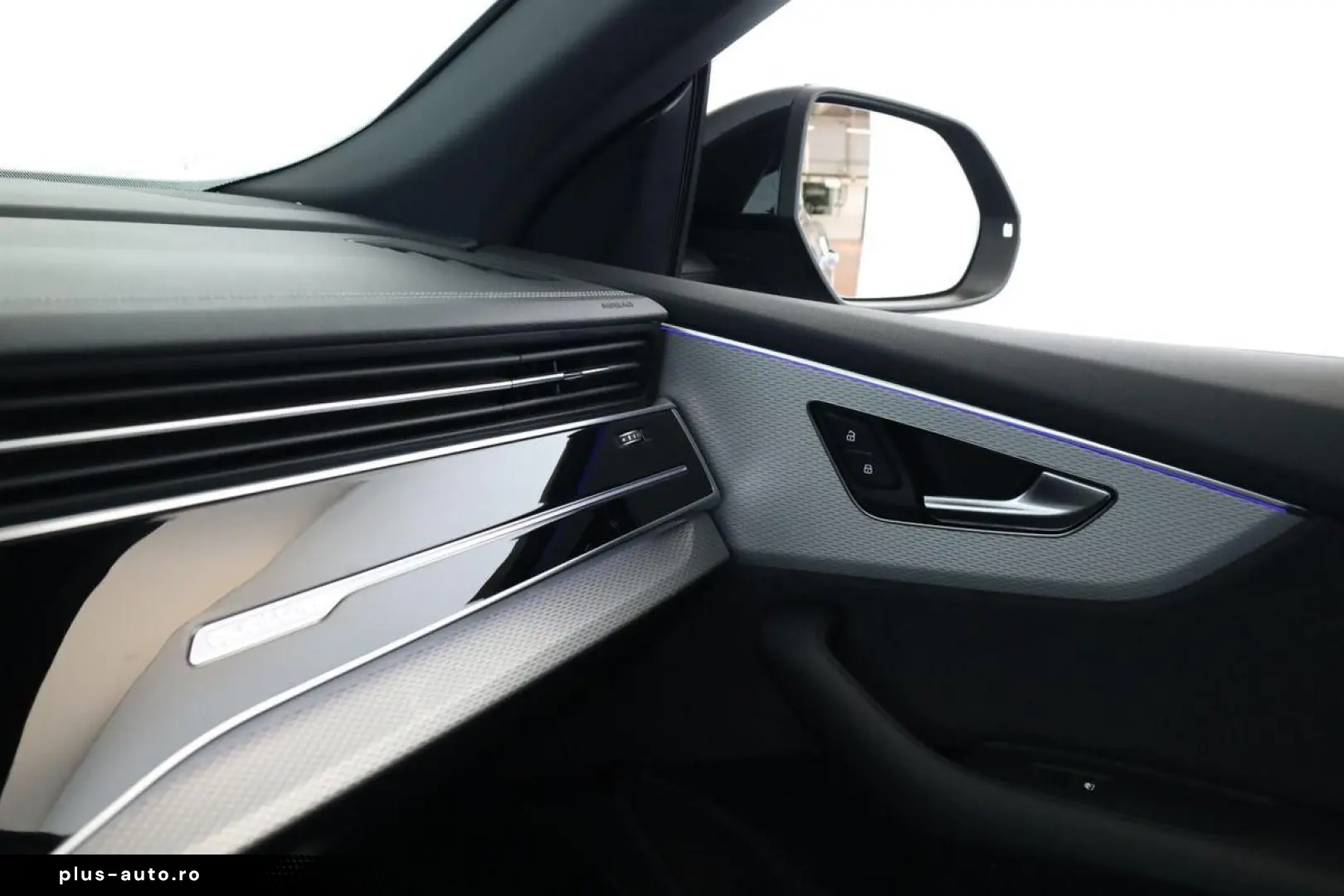 AUDI SQ8 TFSI Facelift_Matrix_Panoramic_B&O_ACC