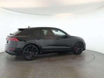 AUDI SQ8 TFSI Facelift_Matrix_Panoramic_B&O_ACC