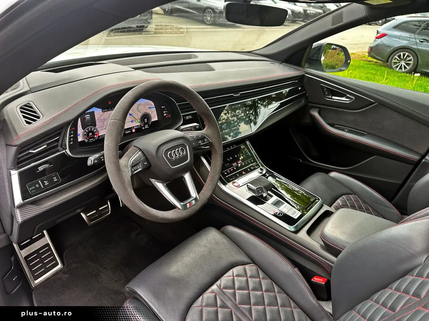 AUDI SQ8 TFSI Quattro_Panoramic_B&O_HUD