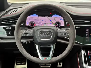 AUDI SQ8 TFSI Quattro_Panoramic_B&O_HUD