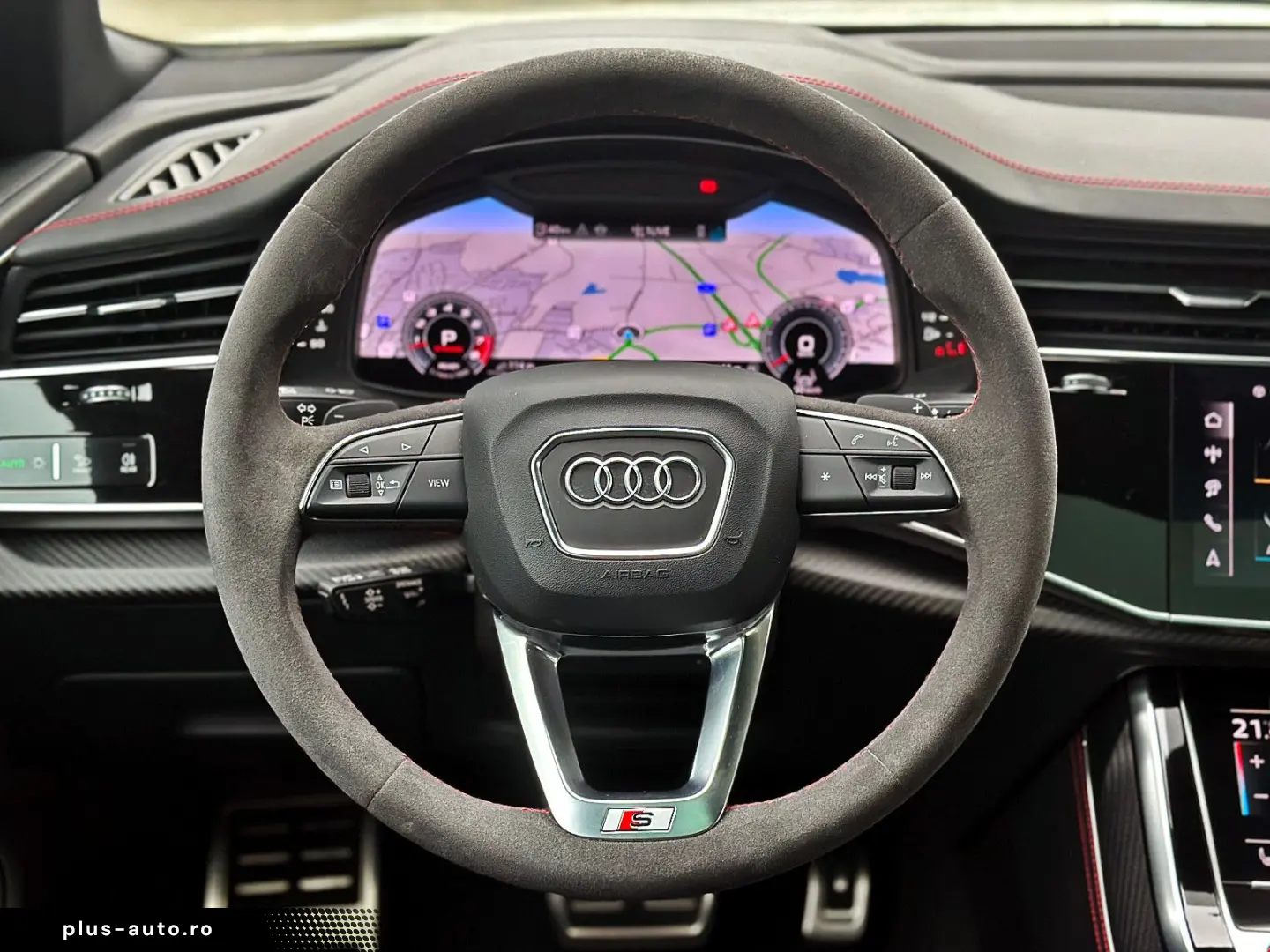 AUDI SQ8 TFSI Quattro_Panoramic_B&O_HUD