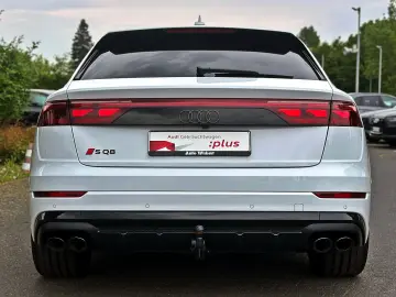 AUDI SQ8 TFSI Quattro_Panoramic_B&O_HUD
