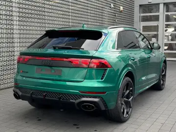 ✨ Audi RS Q8 Performance ✨