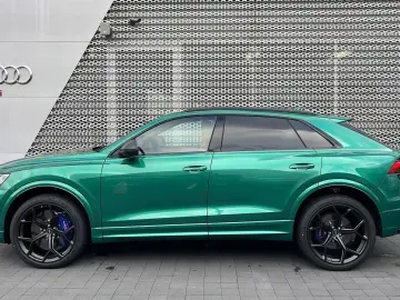 ✨ Audi RS Q8 Performance ✨