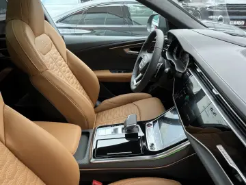 ✨ Audi RS Q8 Performance ✨