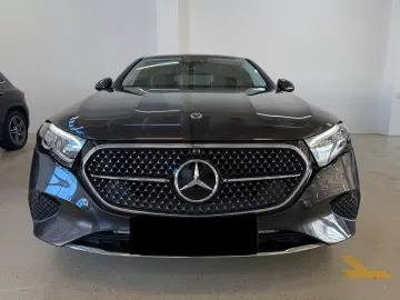 Mercedes-Benz E 300 e 4MATIC Avantgarde