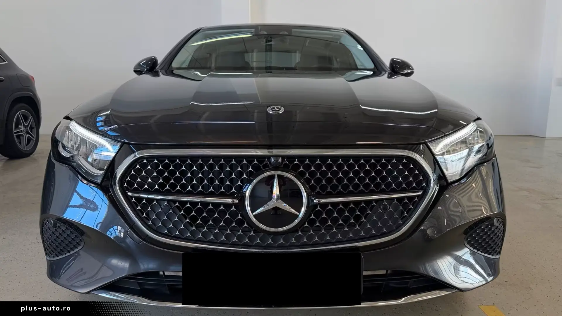 Mercedes-Benz E 300 e 4MATIC Avantgarde