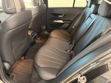 Mercedes-Benz E 300 e 4MATIC Avantgarde